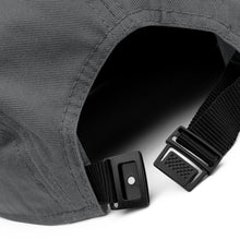 Load image into Gallery viewer, MACHINE RedStar - 5 Panel Camper